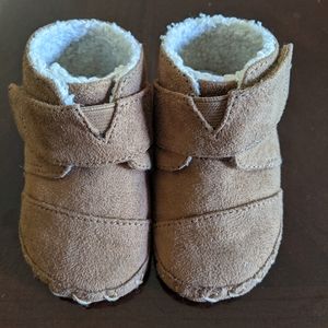 Toms Toddler Brown Boots- Size 4 (18-24 mo)